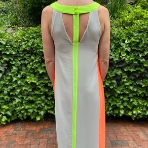 Neon Maxi